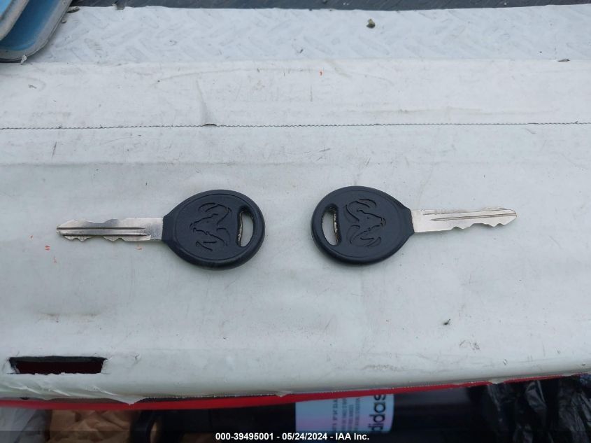 2001 Dodge Caravan Sport VIN: 1B4GP45391B142807 Lot: 39495001