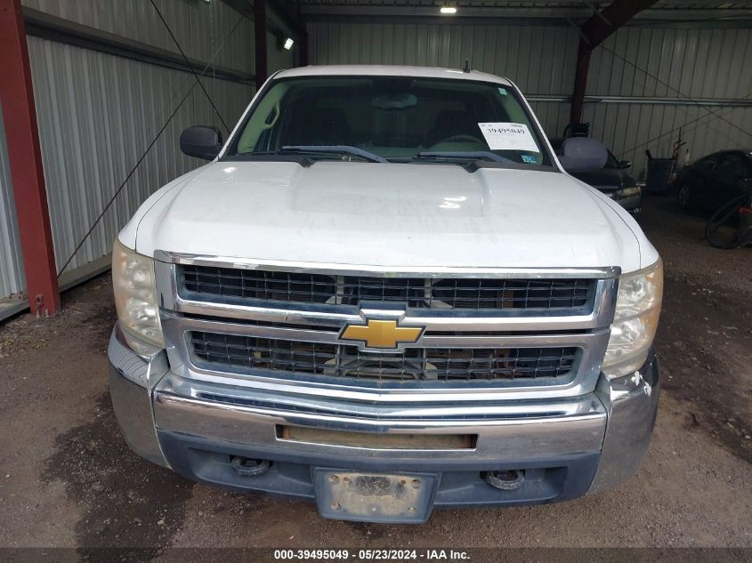 2008 Chevrolet Silverado 2500Hd Work Truck VIN: 1GCHC23K48F104261 Lot: 39495049