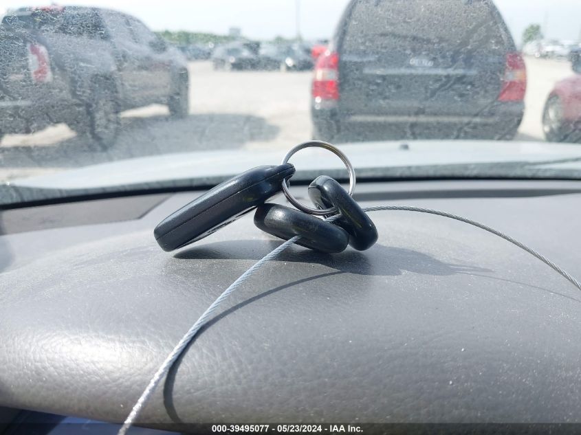 2003 Toyota Camry Xle VIN: 4T1BE30K33U647420 Lot: 39495077