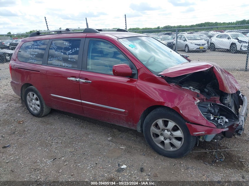 2008 Hyundai Entourage Gls/Limited VIN: KNDMC233586051366 Lot: 39495194