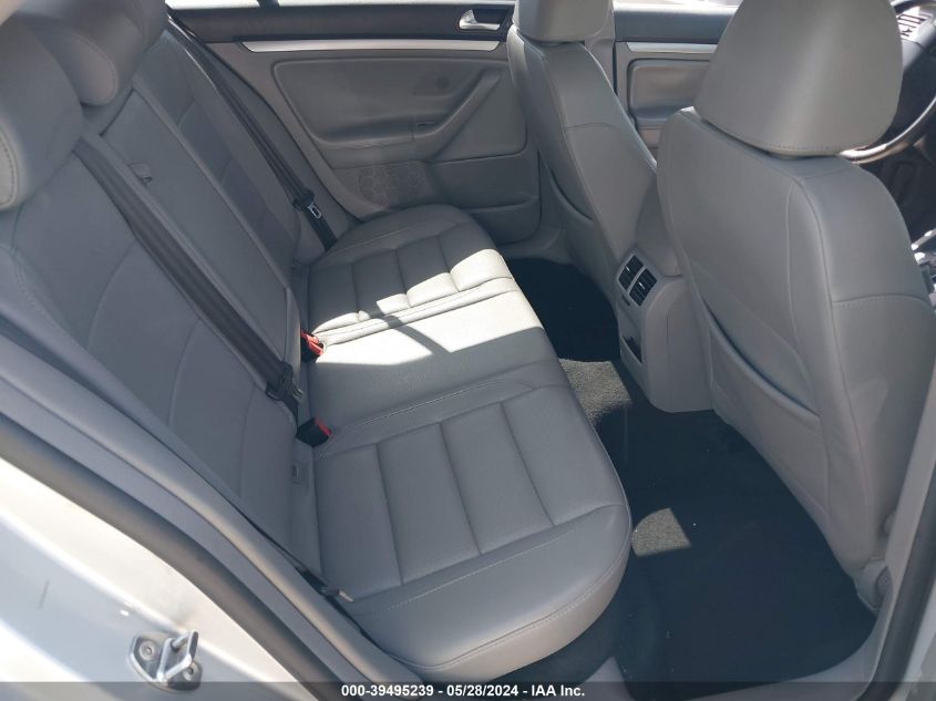 2008 Volkswagen Jetta Wolfsburg Edition VIN: 3VWRJ71K58M124090 Lot: 39495239