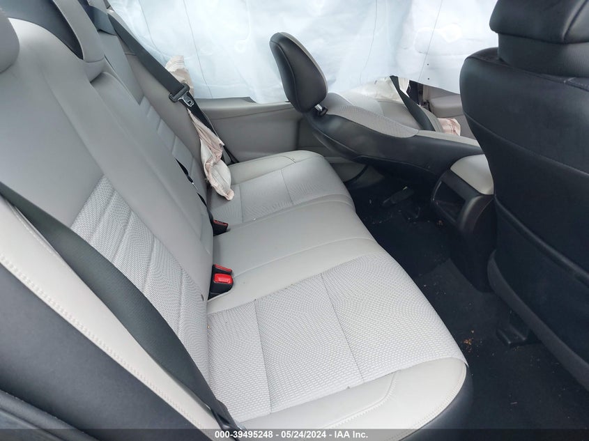 2016 Toyota Camry Se VIN: 4T1BF1FK0GU615457 Lot: 39495248