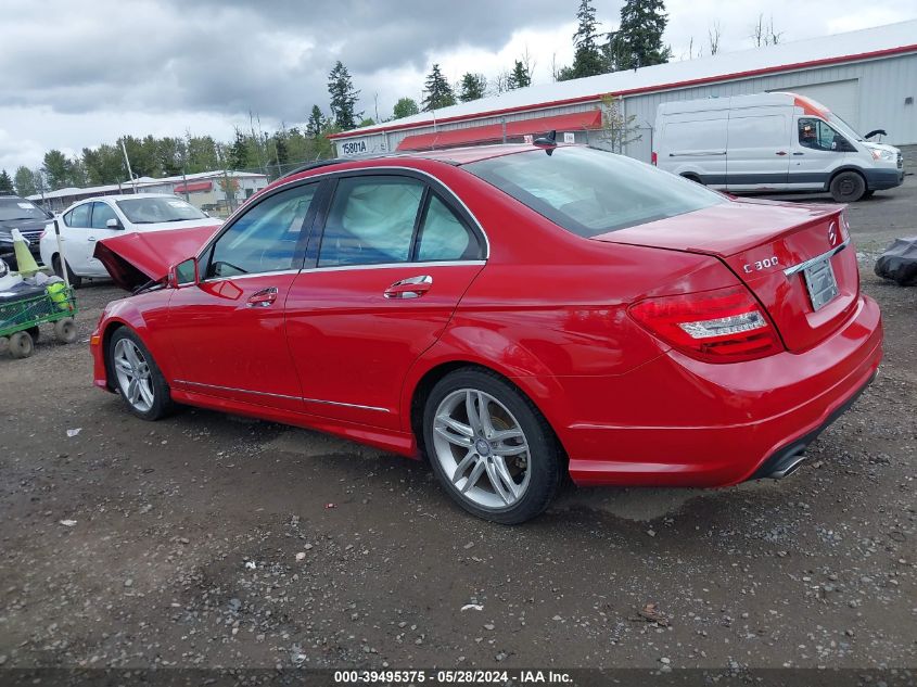 2013 Mercedes-Benz C 300 Luxury 4Matic/Sport 4Matic VIN: WDDGF8AB6DA840334 Lot: 39495375