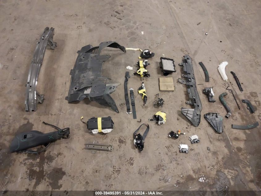 2022 Subaru Outback Limited Xt VIN: 4S4BTGND1N3263703 Lot: 39495391