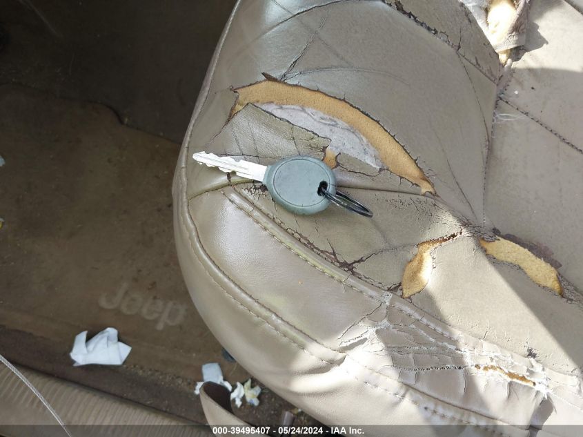 2001 Jeep Grand Cherokee Limited VIN: 1J4GX58S01C672194 Lot: 39495407