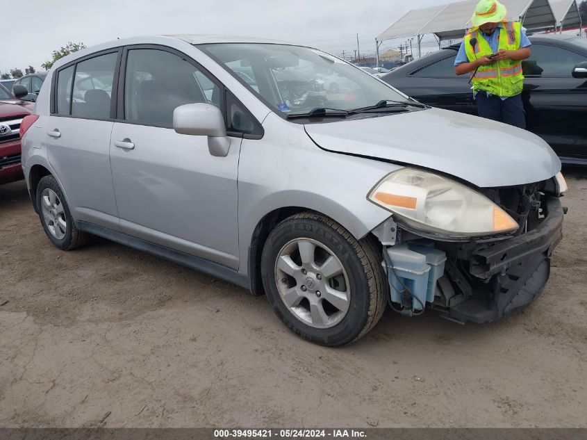 2007 Nissan Versa 1.8Sl VIN: 3N1BC13E27L415401 Lot: 39495421