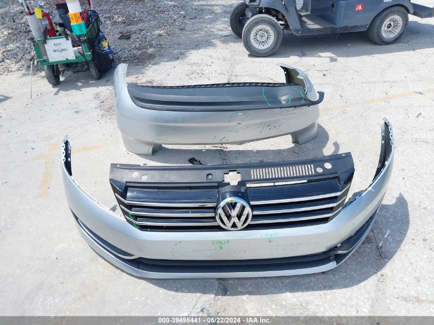 2015 Volkswagen Passat 1.8T Limited Edition VIN: 1VWAT7A37FC117785 Lot: 39495441