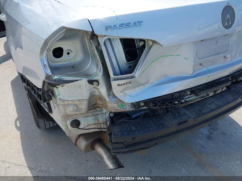 2015 Volkswagen Passat 1.8T Limited Edition VIN: 1VWAT7A37FC117785 Lot: 39495441