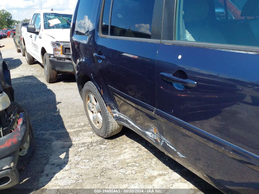 2011 Honda Pilot Ex-L VIN: 5FNYF3H58BB018981 Lot: 39495443