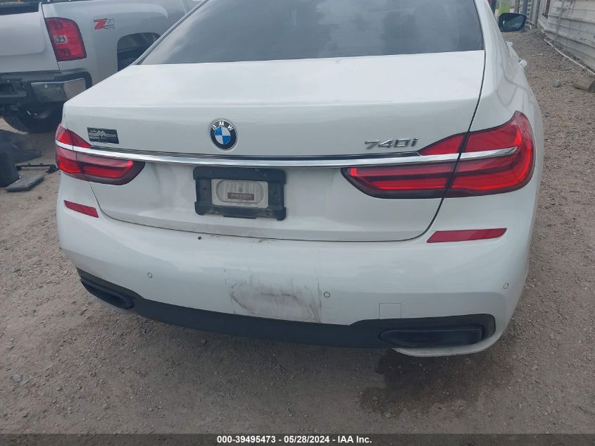 2017 BMW 740I VIN: WBA7E2C3XHG740821 Lot: 39495473