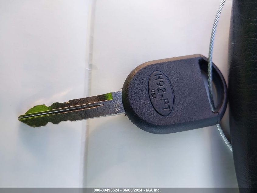 2005 Ford Escape Xls VIN: 1FMYU02Z25KC52570 Lot: 39495524