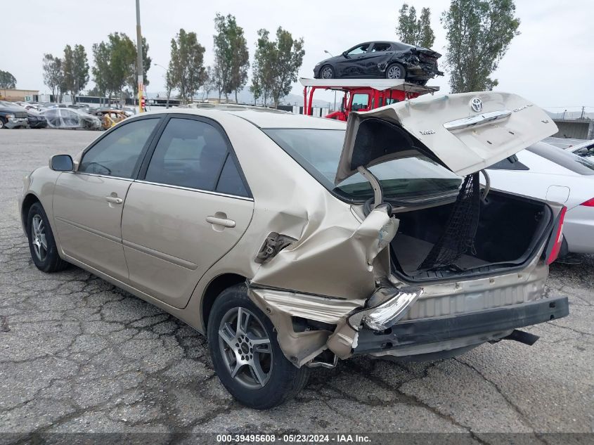 2004 Toyota Camry Le V6 VIN: 4T1BF30K34U580879 Lot: 39495608