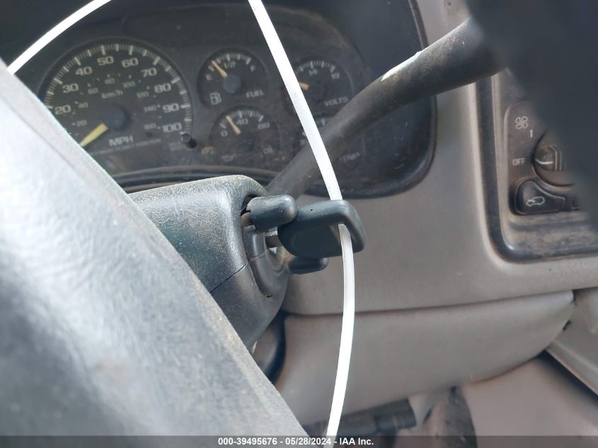 2000 GMC Sierra 1500 Sle VIN: 2GTEC19TXY1167529 Lot: 39495676