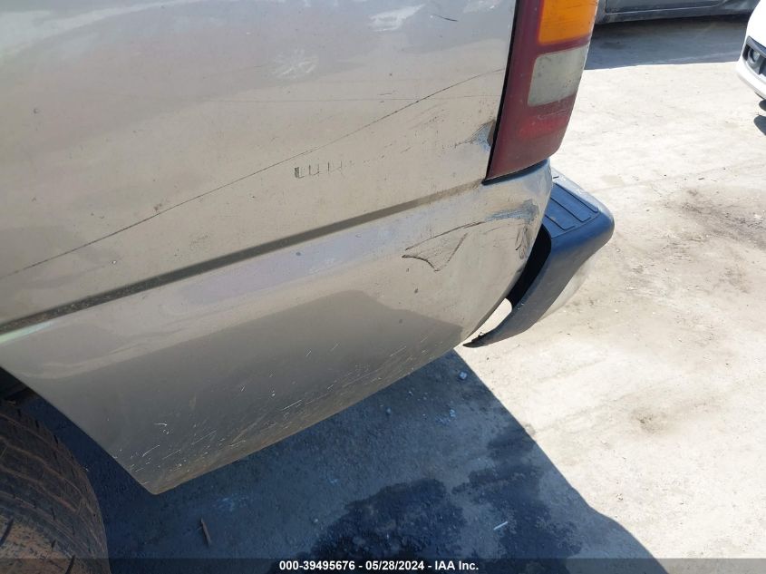 2000 GMC Sierra 1500 Sle VIN: 2GTEC19TXY1167529 Lot: 39495676