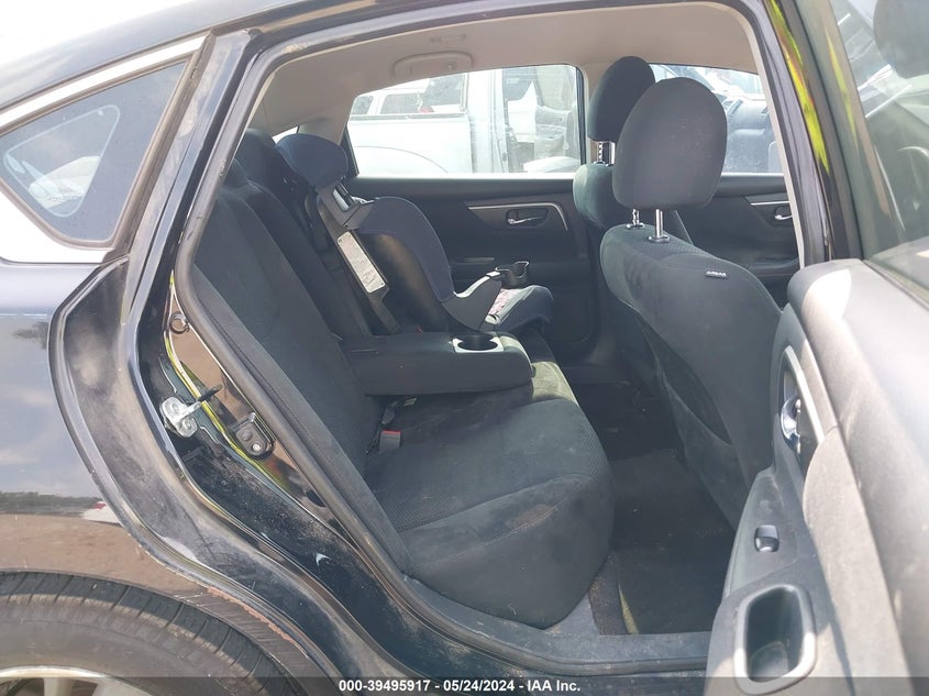 2015 Nissan Altima 2.5 Sv VIN: 1N4AL3AP0FC182806 Lot: 39495917