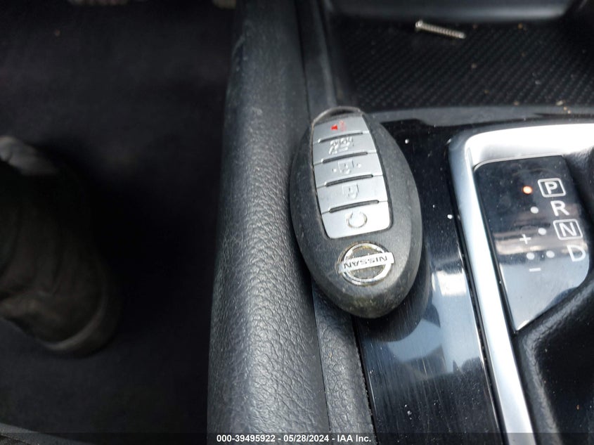 2018 Nissan Rogue Sv VIN: KNMAT2MV6JP531449 Lot: 39495922