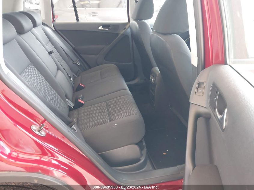 2011 Volkswagen Tiguan S VIN: WVGBV7AX6BW001356 Lot: 39495938