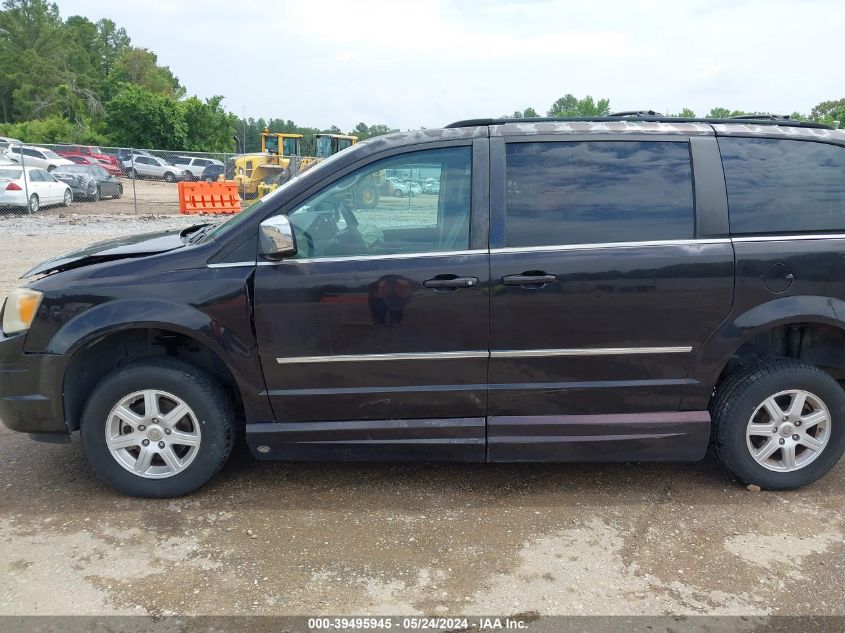 2010 Chrysler Town & Country Touring Plus VIN: 2A4RR8D18AR398414 Lot: 39495945