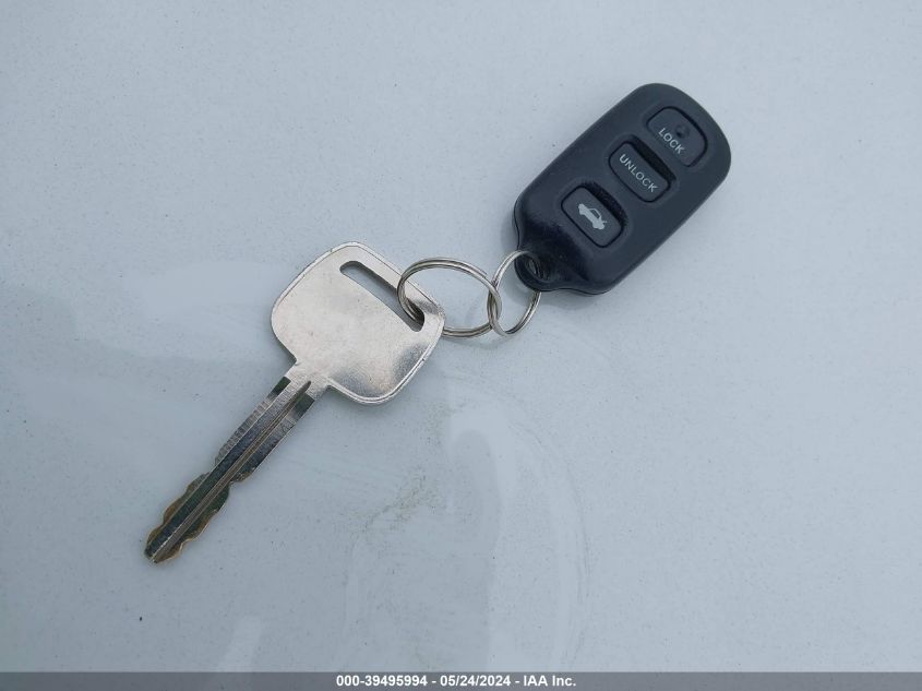 2000 Toyota Avalon Xl VIN: 4T1BF28BXYU021849 Lot: 39495994