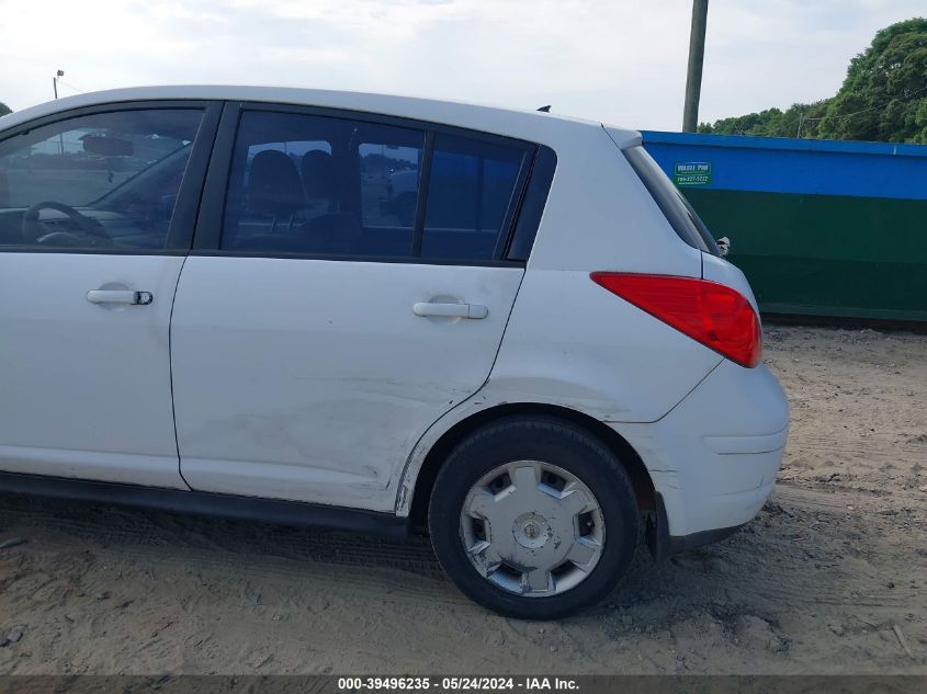 2009 Nissan Versa 1.8S VIN: 3N1BC13E49L396918 Lot: 39496235