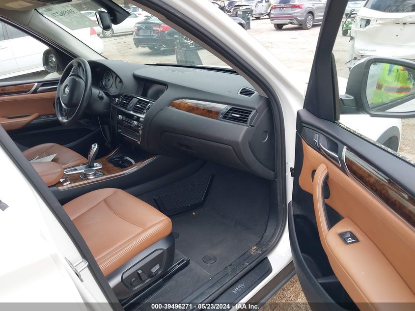 VIN 5UXWX9C50H0T01833 2017 BMW X3 XDRIVE28I