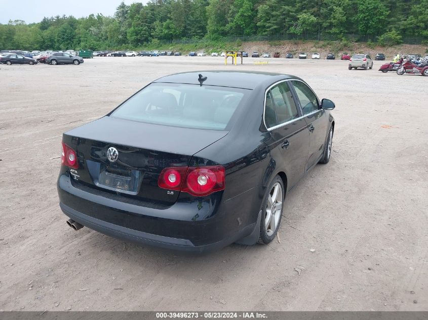 2008 Volkswagen Jetta Se/Sel VIN: 3VWRZ71K78M013128 Lot: 39496273