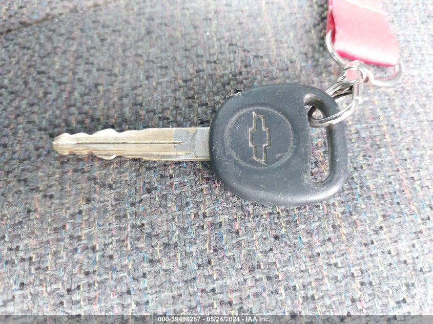 1999 Chevrolet Silverado 1500 VIN: 1GCEC14W9XE124198 Lot: 39496287