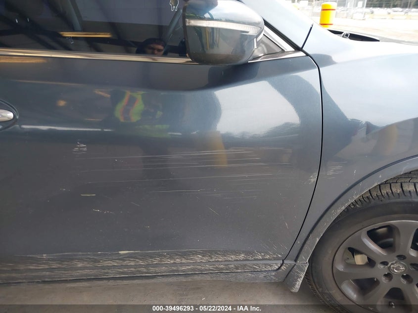 2014 Nissan Rogue S VIN: 5N1AT2MVXEC806877 Lot: 39496293