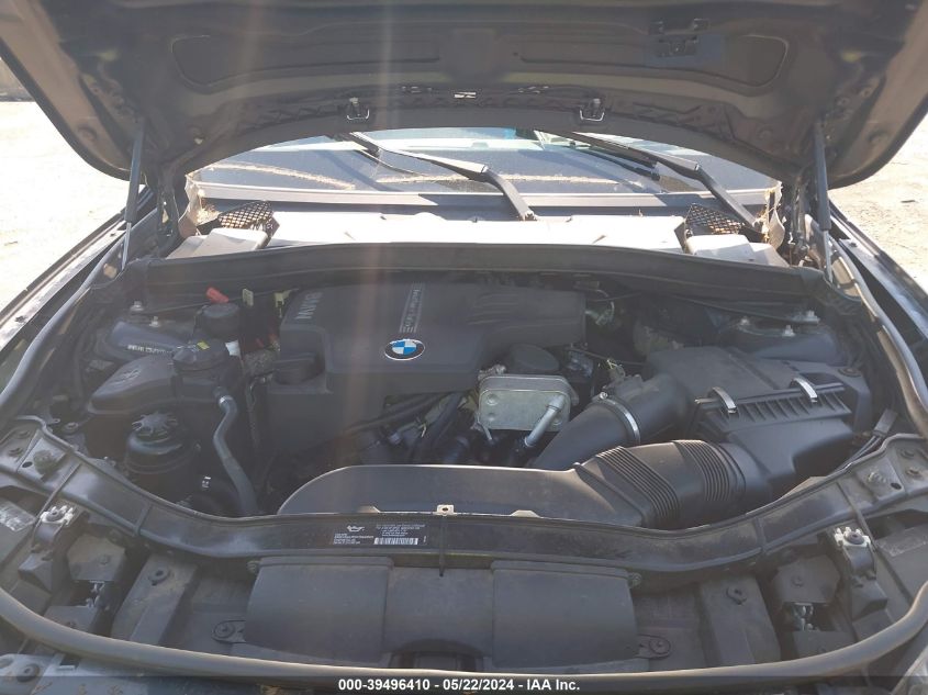 2015 BMW X1 xDrive28I VIN: WBAVL1C54FVY34050 Lot: 39496410