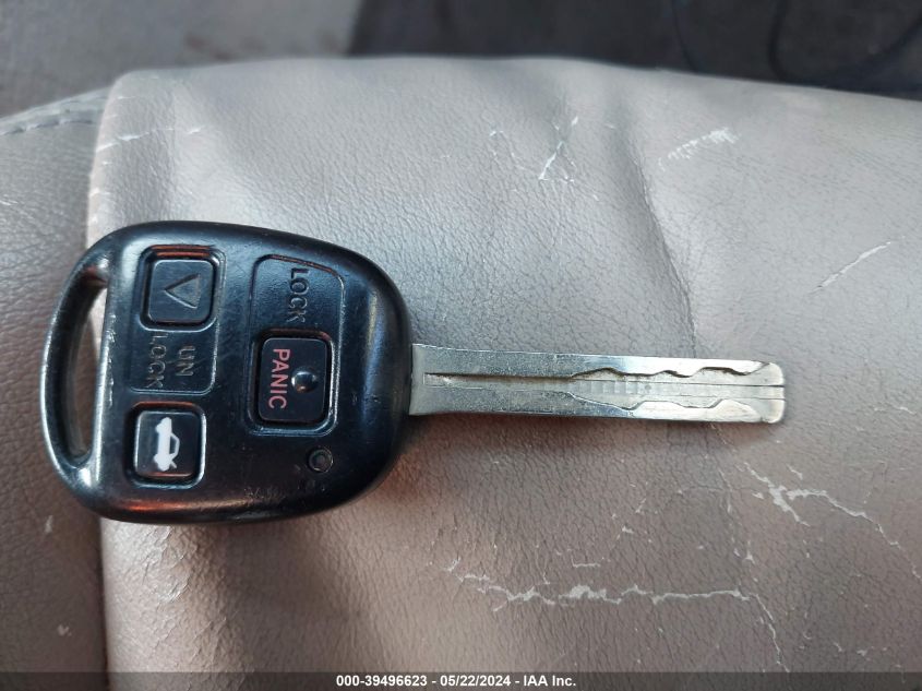 2001 Lexus Es 300 VIN: JT8BF28G010332217 Lot: 39496623