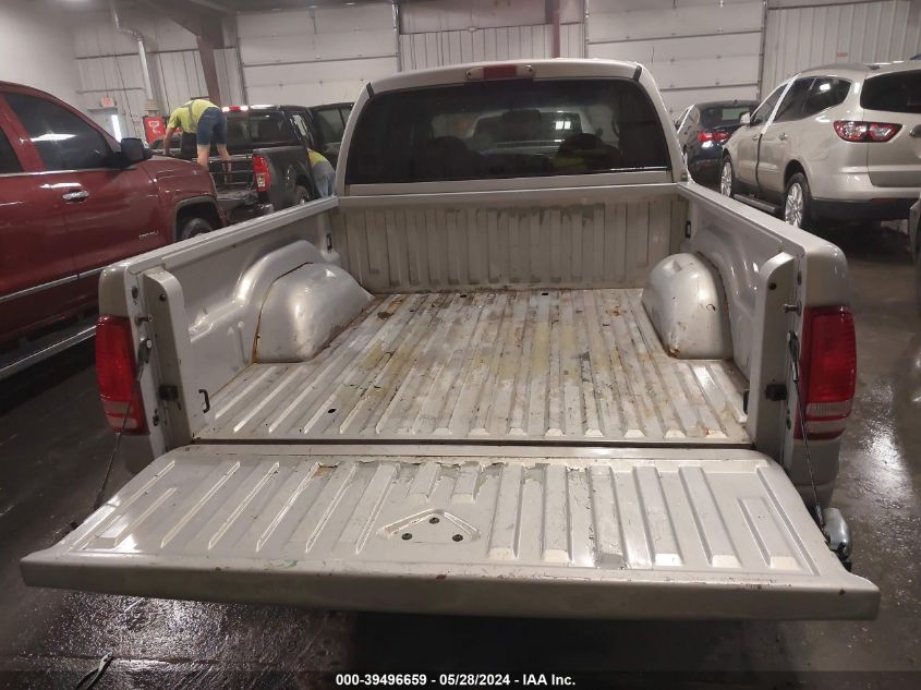 2000 Dodge Dakota Slt/Sport VIN: 1B7GL2AZXYS705063 Lot: 39496659