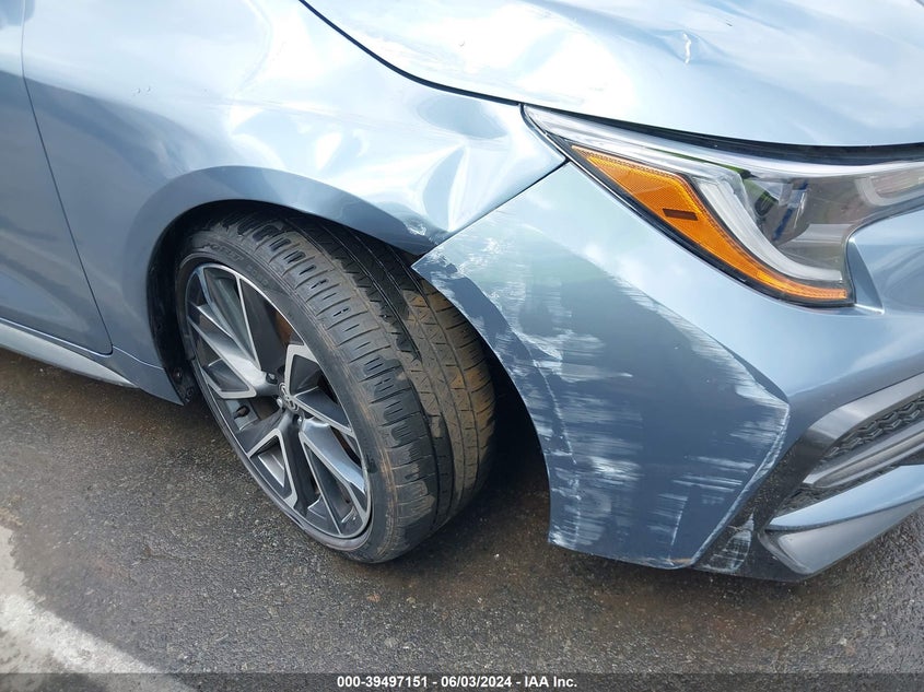 VIN JTDS4MCE1NJ085704 2022 TOYOTA COROLLA SE