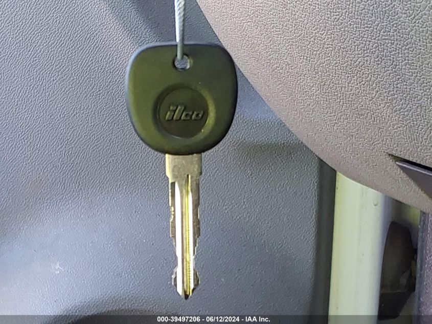 2008 Chevrolet Silverado 1500 Work Truck VIN: 1GCEK14X38Z201749 Lot: 39497206