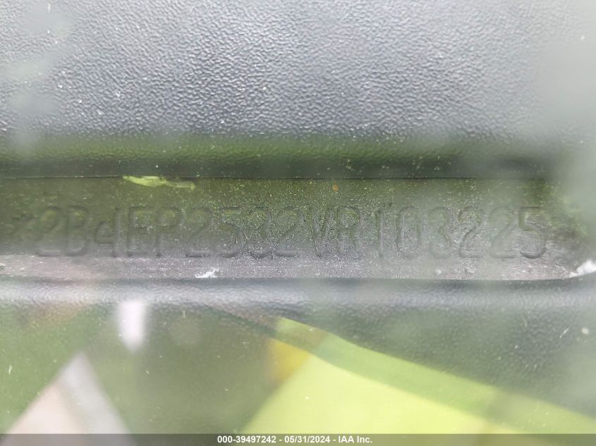 1997 Dodge Caravan VIN: 2B4FP2532VR103225 Lot: 39497242