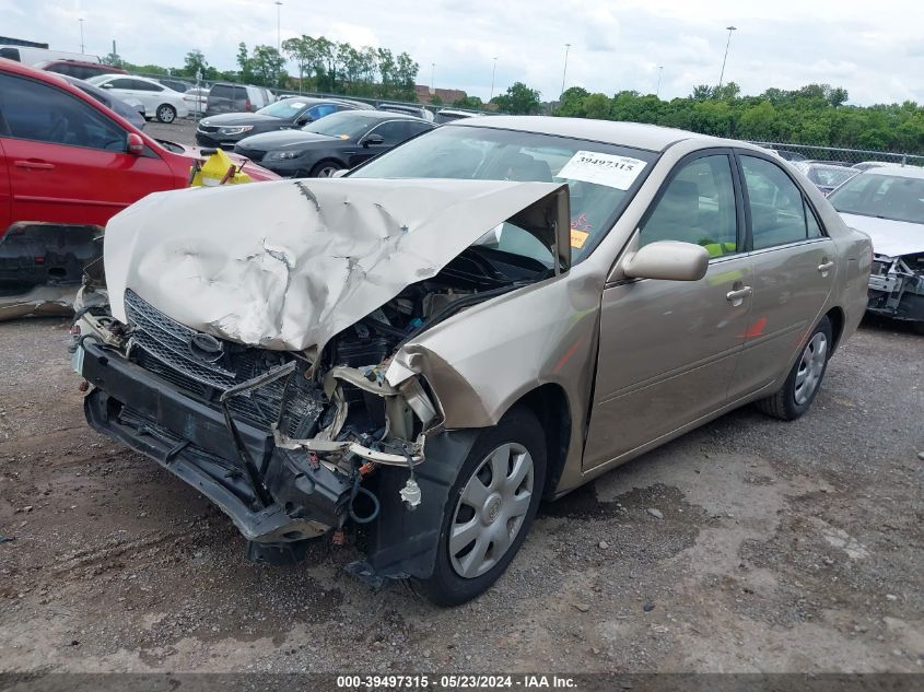 2004 Toyota Camry Le VIN: 4T1BE32K74U819866 Lot: 39497315