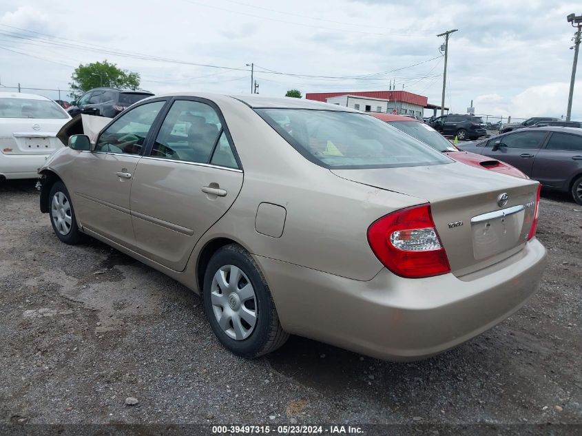 2004 Toyota Camry Le VIN: 4T1BE32K74U819866 Lot: 39497315