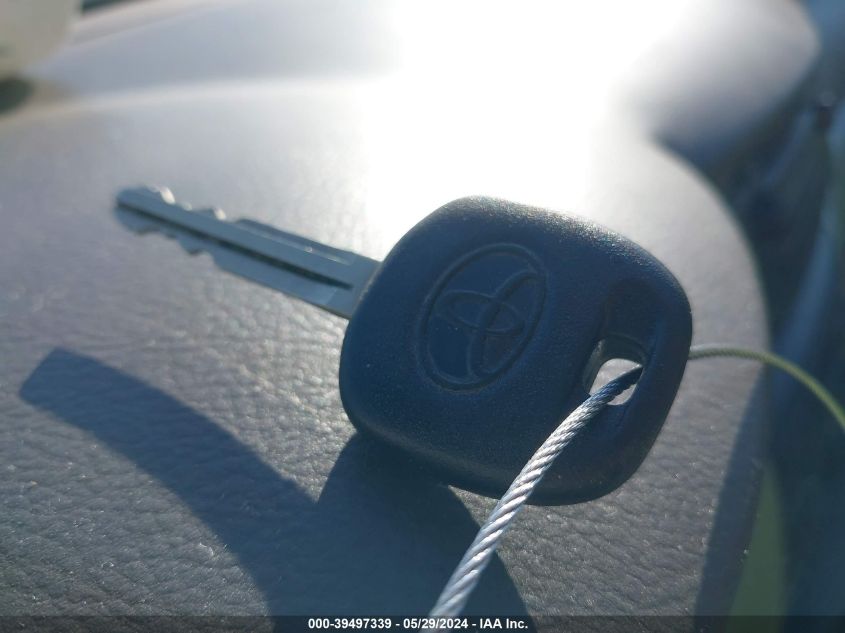 2008 Toyota Corolla Le VIN: 1NXBR32E58Z946054 Lot: 39497339