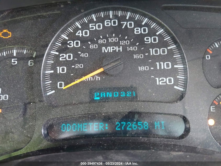 2005 Chevrolet Silverado 2500Hd Work Truck VIN: 1GCHC24U45E264271 Lot: 39497436