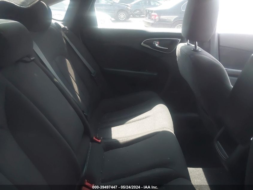 2015 Chrysler 200 Limited VIN: 1C3CCCAG8FN516530 Lot: 39497447