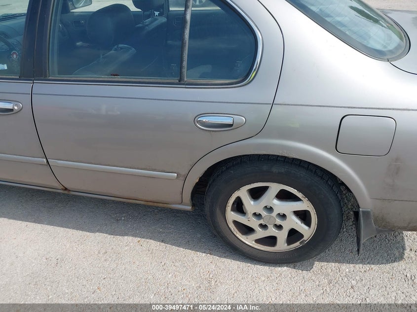 1999 Nissan Maxima Gle/Gxe/Se/Se-L VIN: JN1CA21AXXT105721 Lot: 39497471