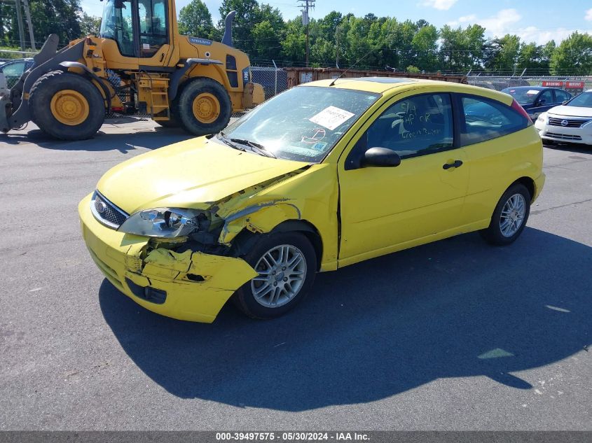 2005 Ford Focus Zx3 VIN: 3FAHP31N25R133527 Lot: 39497575