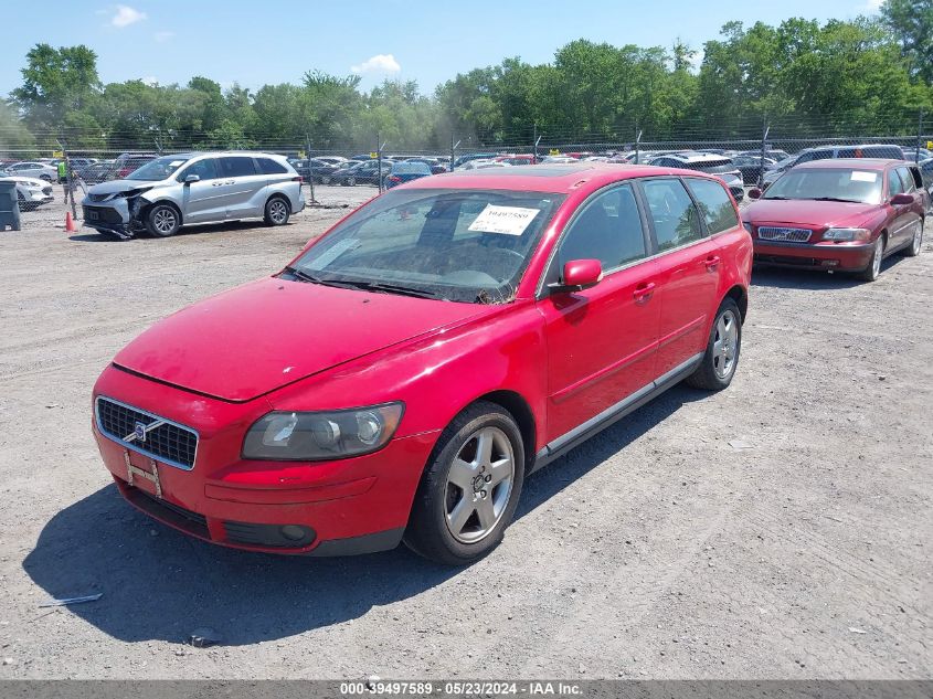 2005 Volvo V50 T5/T5 Awd VIN: YV1MJ682452057220 Lot: 39497589