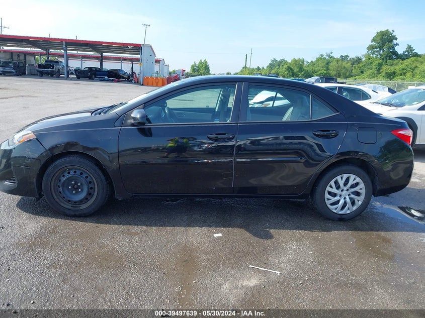2017 Toyota Corolla Le VIN: 5YFBURHE3HP670502 Lot: 39497639