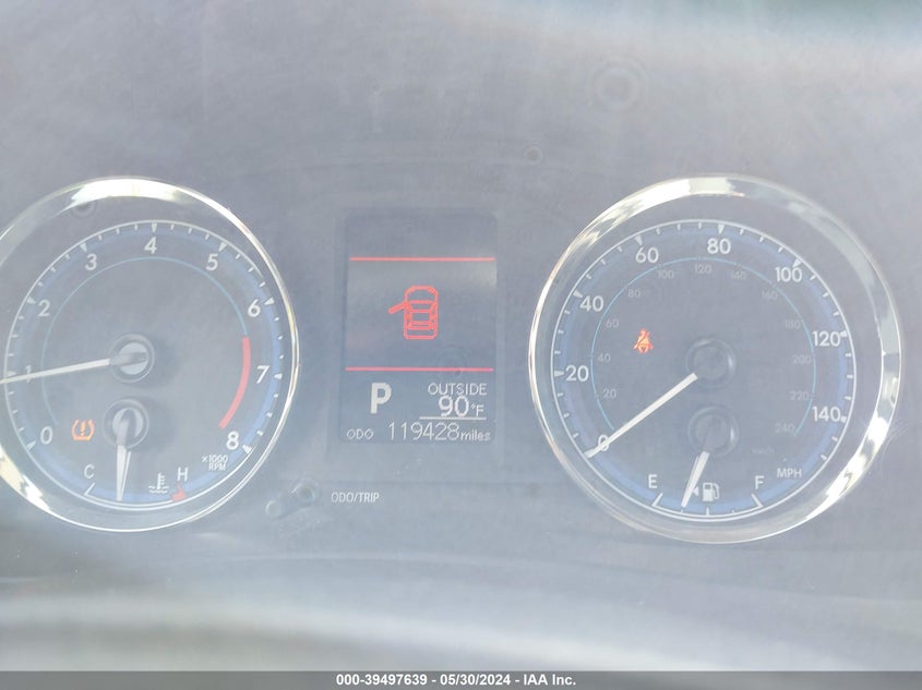 2017 Toyota Corolla Le VIN: 5YFBURHE3HP670502 Lot: 39497639