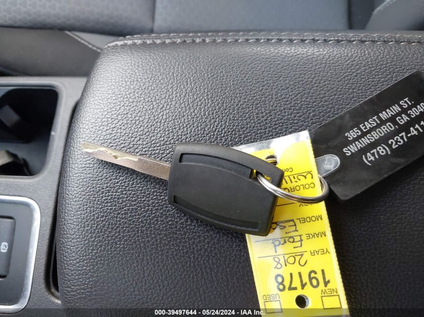 2018 Ford Escape Se VIN: 1FMCU0GD5JUC33422 Lot: 39497644