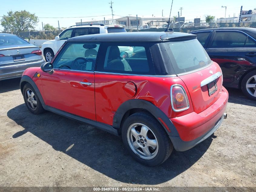 2008 Mini Cooper VIN: WMWMF33568TT66058 Lot: 39497815