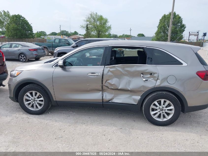 2019 Kia Sorento 2.4L L VIN: 5XYPG4A38KG544544 Lot: 39497825