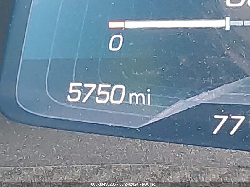 2021 Chevrolet Corvette - 1G1YB2D41M5101894