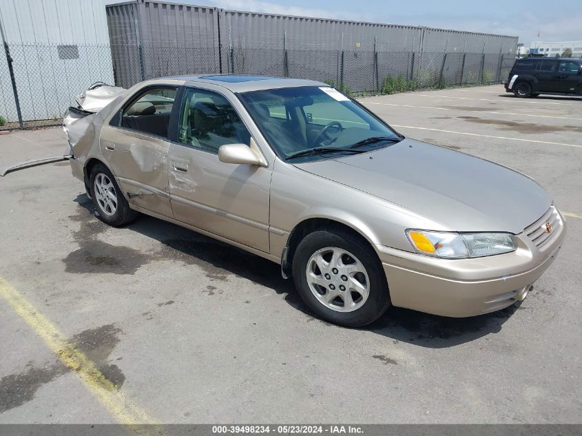 1999 Toyota Camry Xle V6 VIN: JT2BF28K4X0148244 Lot: 39498234