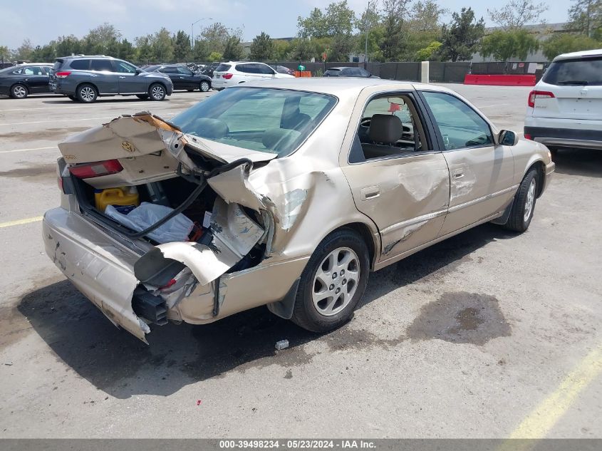 1999 Toyota Camry Xle V6 VIN: JT2BF28K4X0148244 Lot: 39498234